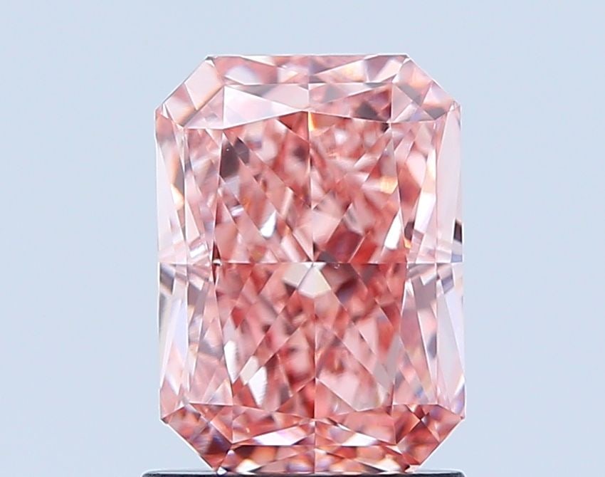 Loose Diamond - RADIANT 1.65ct Fancy Intense Pink VS1: Loose Diamond - RADIANT 1.65ct Fancy Intense Pink VS1 Source: This is a real non-mined Diamond that has been grown in a lab Shape: RADIANT Carats: 1.65 Color: Fancy Intense Pink Certification: IGI Vid