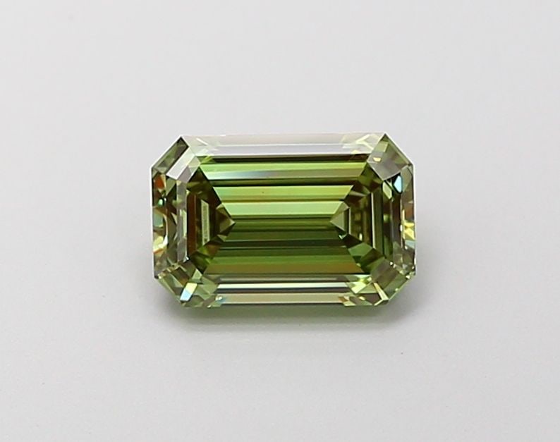Loose Diamond - EMERALD 1.04ct Fancy Vivid Green SI1: Loose Diamond - EMERALD 1.04ct Fancy Vivid Green SI1 Source: This is a real non-mined Diamond that has been grown in a lab Shape: EMERALD Carats: 1.04 Color: Fancy Vivid Green Certification: IGI Video