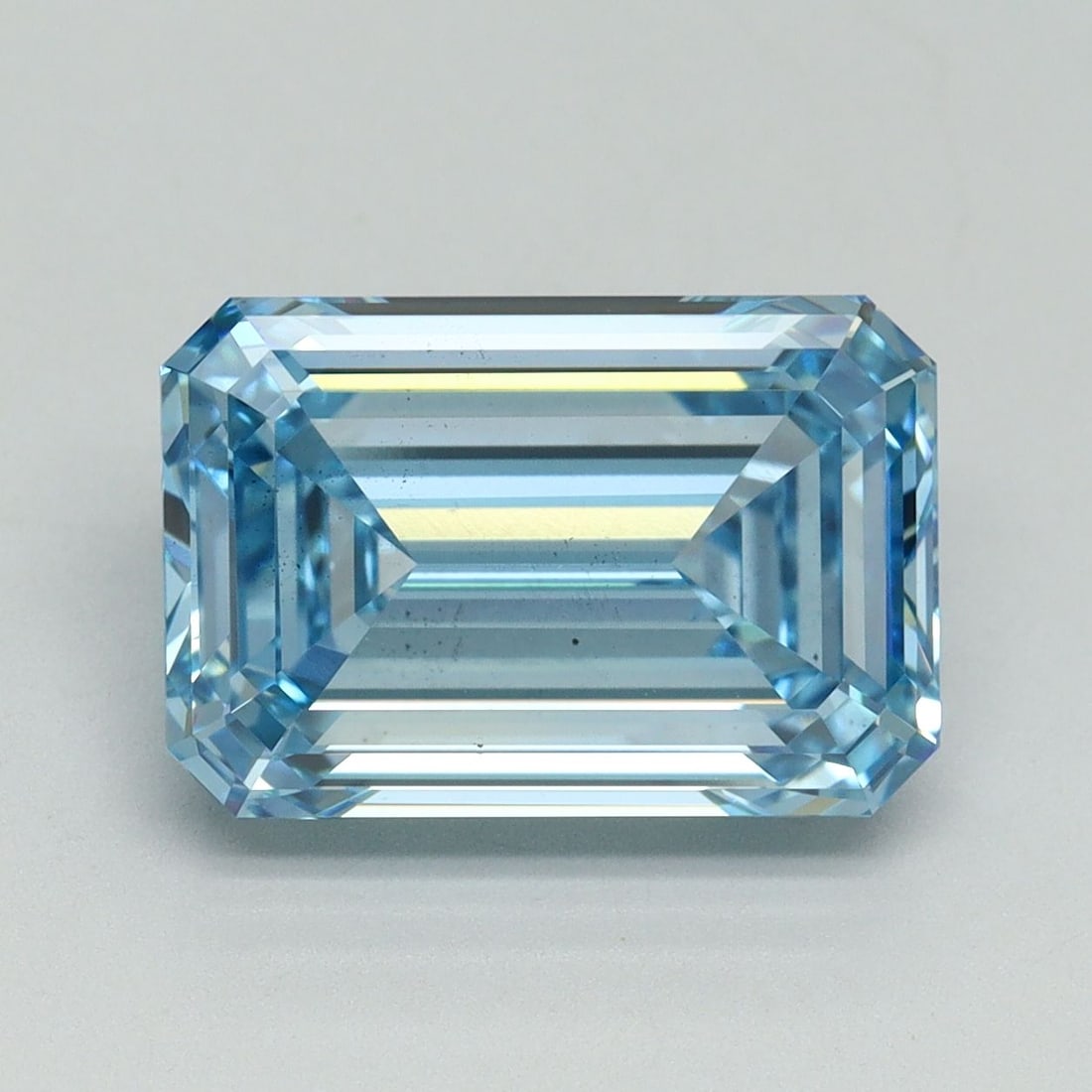 Loose Diamond - EMERALD 5.02ct Fancy Intense Blue VS2: Loose Diamond - EMERALD 5.02ct Fancy Intense Blue VS2 Source: This is a real non-mined Diamond that has been grown in a lab Shape: EMERALD Carats: 5.02 Color: Fancy Intense Blue Certification: IGI Vid
