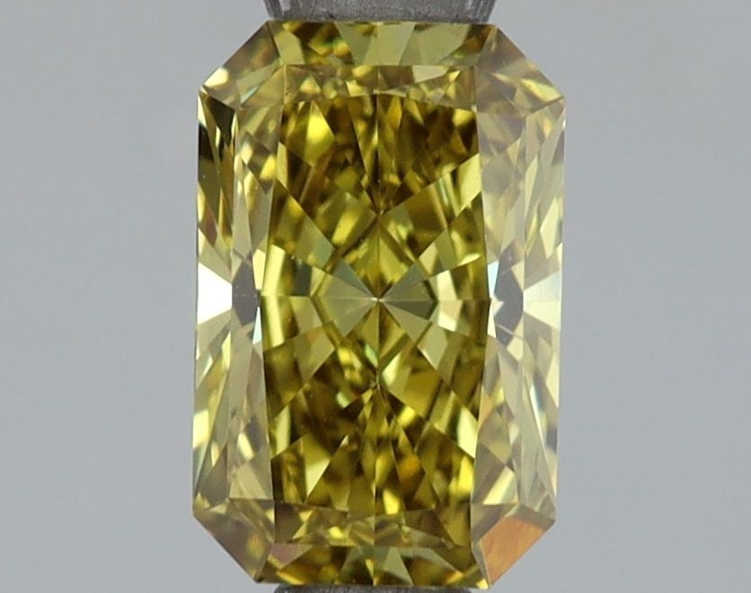 Loose Diamond - RADIANT 1.08ct Fancy Vivid Yellow VS1: Loose Diamond - RADIANT 1.08ct Fancy Vivid Yellow VS1 Source: This is a real non-mined Diamond that has been grown in a lab Shape: RADIANT Carats: 1.08 Color: Fancy Vivid Yellow Certification: NONE Vi