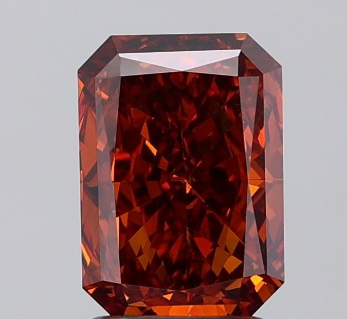 Loose Diamond - RADIANT 2.04ct Orange VS1: Loose Diamond - RADIANT 2.04ct Orange VS1 Source: This is a real non-mined Diamond that has been grown in a lab Shape: RADIANT Carats: 2.04 Color: Orange Certification: NONE The Diamond Depot Guarante