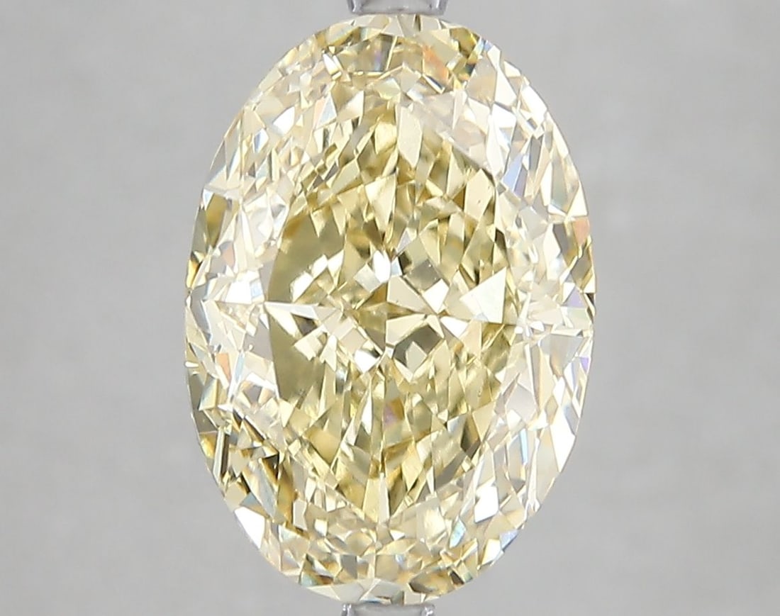 Loose Diamond - OVAL 5.04ct Fancy Intense Yellow VS1: Loose Diamond - OVAL 5.04ct Fancy Intense Yellow VS1 Source: This is a real non-mined Diamond that has been grown in a lab Shape: OVAL Carats: 5.04 Color: Fancy Intense Yellow Certification: IGI Video