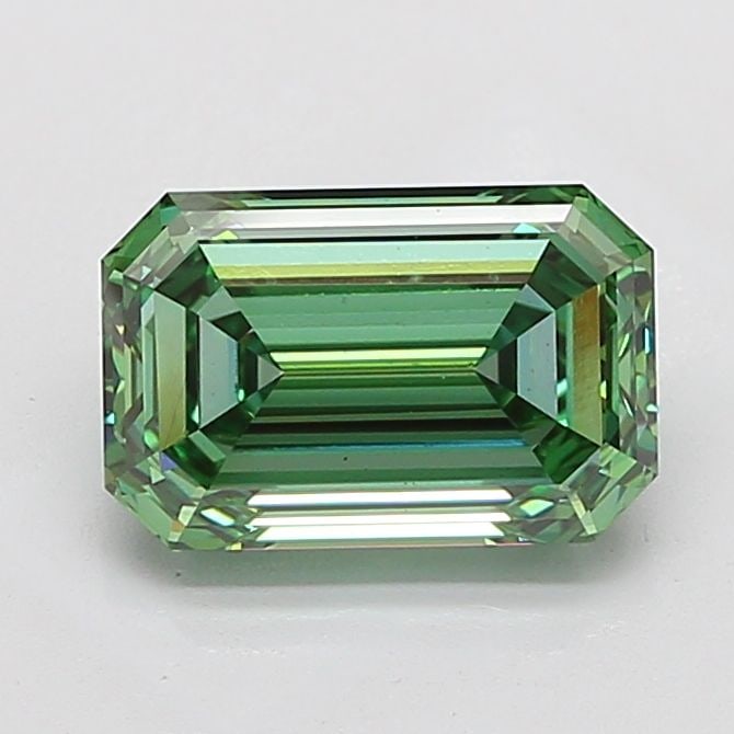 Loose Diamond - EMERALD 4.09ct Fancy Vivid Green VS1: Loose Diamond - EMERALD 4.09ct Fancy Vivid Green VS1 Source: This is a real non-mined Diamond that has been grown in a lab Shape: EMERALD Carats: 4.09 Color: Fancy Vivid Green Certification: IGI Video