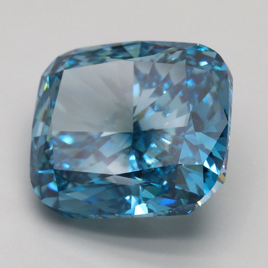 Loose Diamond - CUSHION MODIFIED 10.27ct Fancy Vivid Blue VS2 (1 of 1)