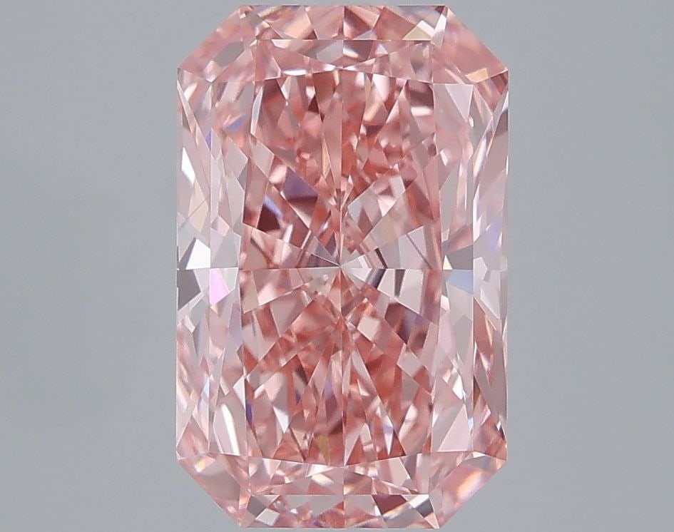 Loose Diamond - RADIANT 3.07ct Fancy Vivid Pink VS1: Loose Diamond - RADIANT 3.07ct Fancy Vivid Pink VS1 Source: This is a real non-mined Diamond that has been grown in a lab Shape: RADIANT Carats: 3.07 Color: Fancy Vivid Pink Certification: IGI Video: