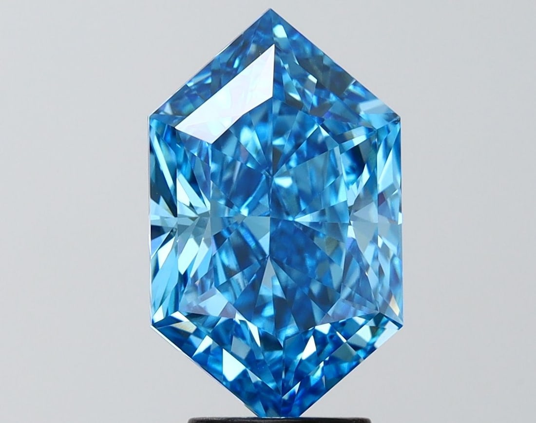 Loose Diamond - HEXAGONAL 4.0ct Fancy Vivid Blue VS1: Loose Diamond - HEXAGONAL 4.0ct Fancy Vivid Blue VS1 Source: This is a real non-mined Diamond that has been grown in a lab Shape: HEXAGONAL Carats: 4.0 Color: Fancy Vivid Blue Certification: IGI Video
