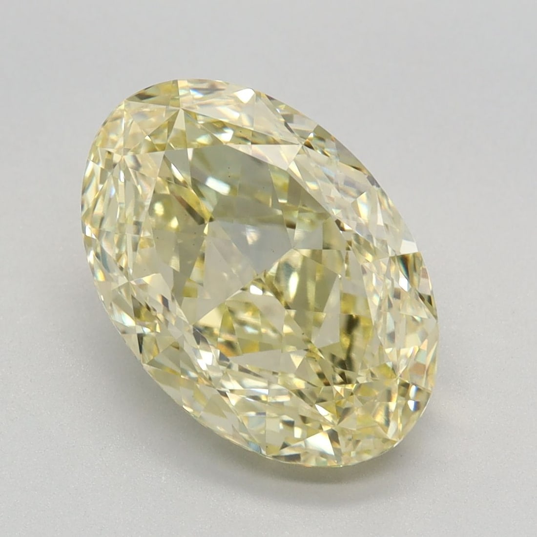 Loose Diamond - OVAL 4.05ct Fancy Intense Yellow VS1: Loose Diamond - OVAL 4.05ct Fancy Intense Yellow VS1 Source: This is a real non-mined Diamond that has been grown in a lab Shape: OVAL Carats: 4.05 Color: Fancy Intense Yellow Certification: IGI Video