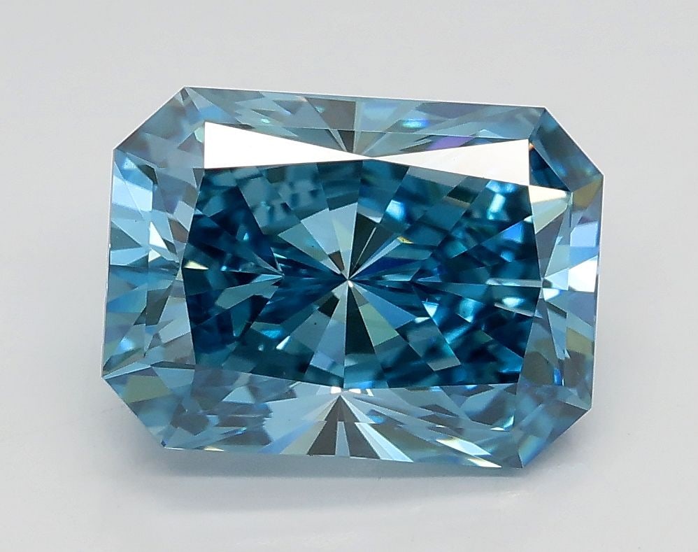 Loose Diamond - RADIANT 2.8ct Fancy Vivid Blue VS1: Loose Diamond - RADIANT 2.8ct Fancy Vivid Blue VS1 Source: This is a real non-mined Diamond that has been grown in a lab Shape: RADIANT Carats: 2.8 Color: Fancy Vivid Blue Certification: IGI Video: