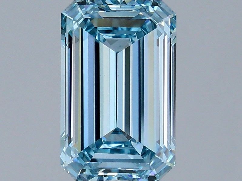 Loose Diamond - EMERALD 1.71ct Fancy Vivid Blue VS1: Loose Diamond - EMERALD 1.71ct Fancy Vivid Blue VS1 Source: This is a real non-mined Diamond that has been grown in a lab Shape: EMERALD Carats: 1.71 Color: Fancy Vivid Blue Certification: IGI Video: