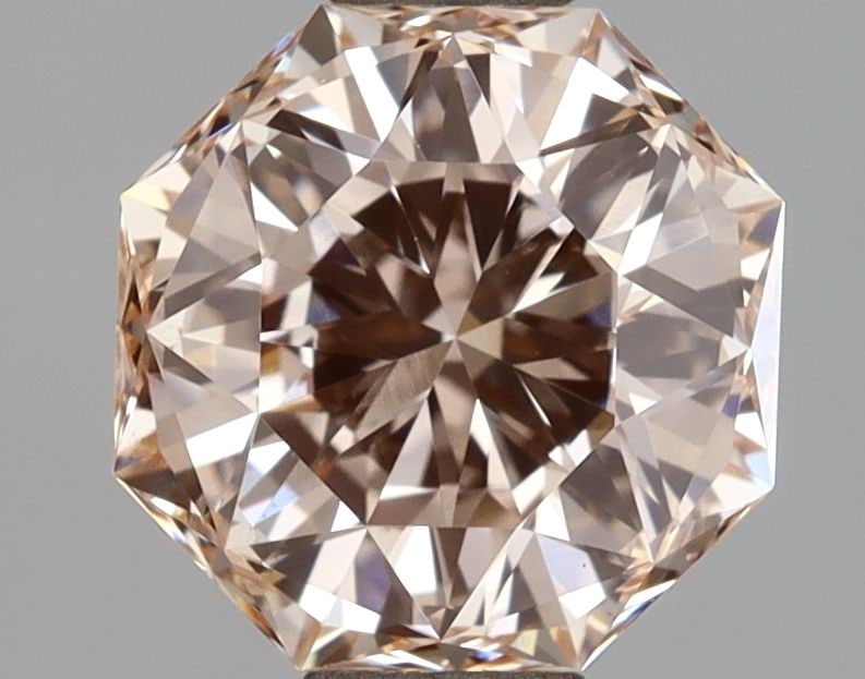 Loose Diamond - OCTAGONAL 2.02ct Fancy Pink VS1: Loose Diamond - OCTAGONAL 2.02ct Fancy Pink VS1 Source: This is a real non-mined Diamond that has been grown in a lab Shape: OCTAGONAL Carats: 2.02 Color: Fancy Pink Certification: IGI Video: