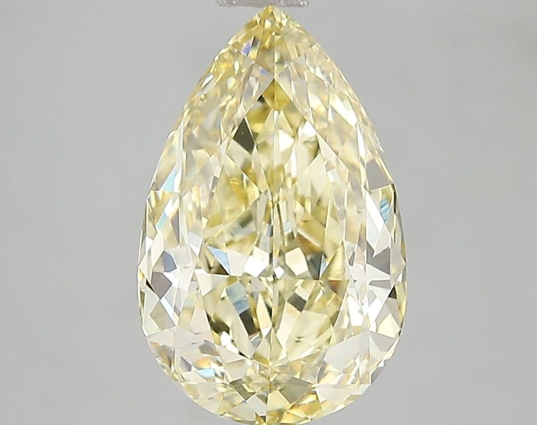 Loose Diamond - PEAR 3.1ct Fancy Intense Yellow VS2: Loose Diamond - PEAR 3.1ct Fancy Intense Yellow VS2 Source: This is a real non-mined Diamond that has been grown in a lab Shape: PEAR Carats: 3.1 Color: Fancy Intense Yellow Certification: IGI Video: