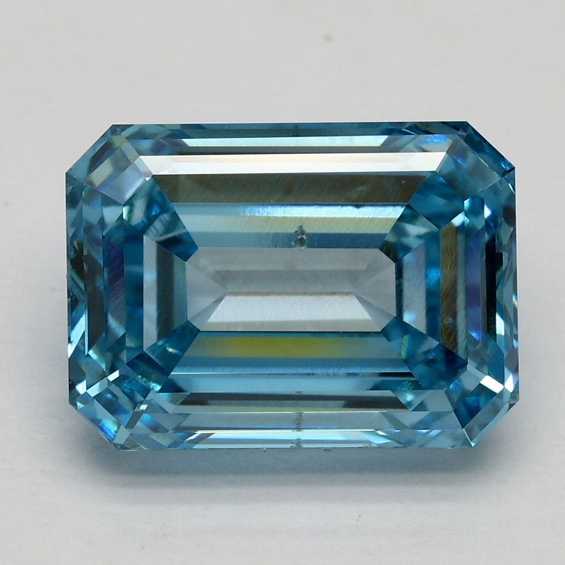 Loose Diamond - EMERALD 5.16ct Fancy Vivid Blue SI1 (1 of 1)