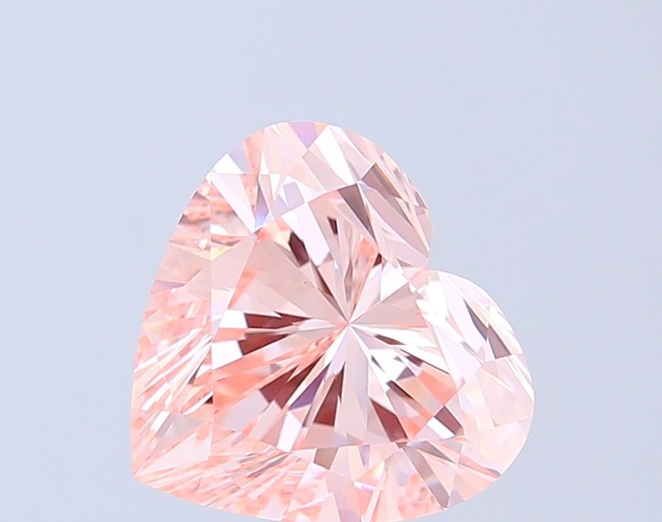 Loose Diamond - HEART 4.01ct Fancy Intense Pink VS1: Loose Diamond - HEART 4.01ct Fancy Intense Pink VS1 Source: This is a real non-mined Diamond that has been grown in a lab Shape: HEART Carats: 4.01 Color: Fancy Intense Pink Certification: IGI Video: