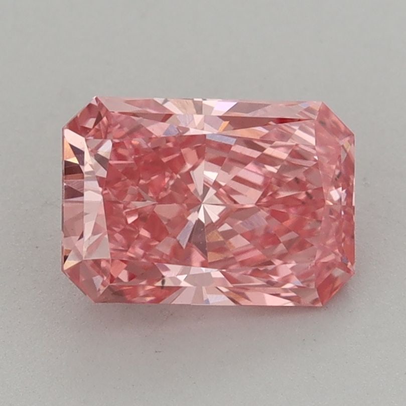 Loose Diamond - RADIANT 1.59ct Fancy Vivid Pink VS2: Loose Diamond - RADIANT 1.59ct Fancy Vivid Pink VS2 Source: This is a real non-mined Diamond that has been grown in a lab Shape: RADIANT Carats: 1.59 Color: Fancy Vivid Pink Certification: IGI Video: