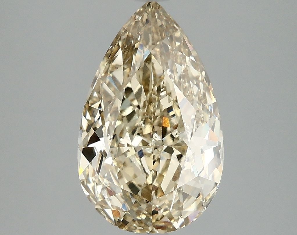 Loose Diamond - PEAR 3.09ct Fancy Intense Yellow VVS2: Loose Diamond - PEAR 3.09ct Fancy Intense Yellow VVS2 Source: This is a real non-mined Diamond that has been grown in a lab Shape: PEAR Carats: 3.09 Color: Fancy Intense Yellow Certification: IGI Vide