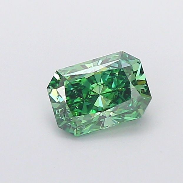 Loose Diamond - RADIANT 1.03ct Fancy Vivid Green SI1: Loose Diamond - RADIANT 1.03ct Fancy Vivid Green SI1 Source: This is a real non-mined Diamond that has been grown in a lab Shape: RADIANT Carats: 1.03 Color: Fancy Vivid Green Certification: IGI Video