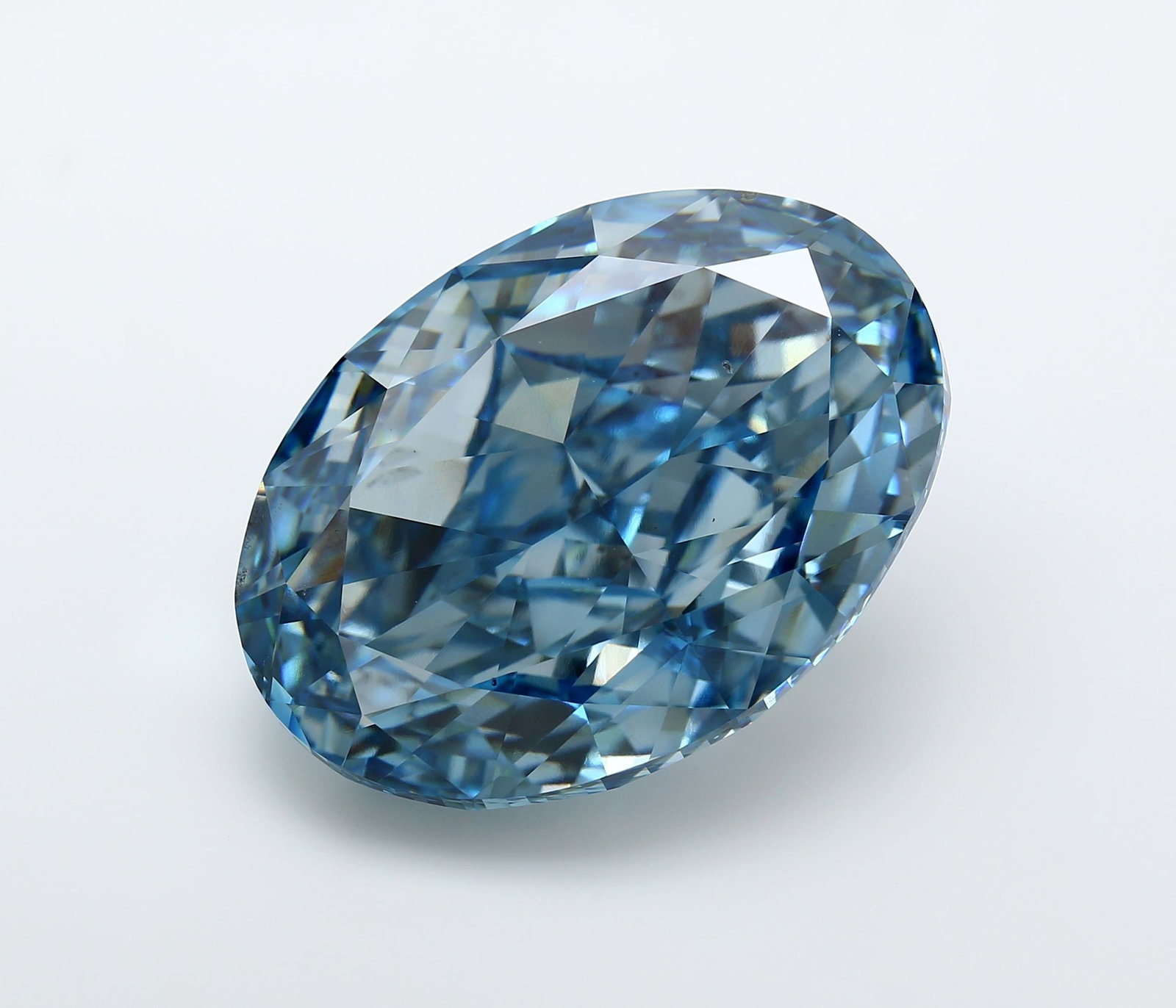 Loose Diamond - OVAL 50.05ct Fancy Vivid Blue VS2 (1 of 1)