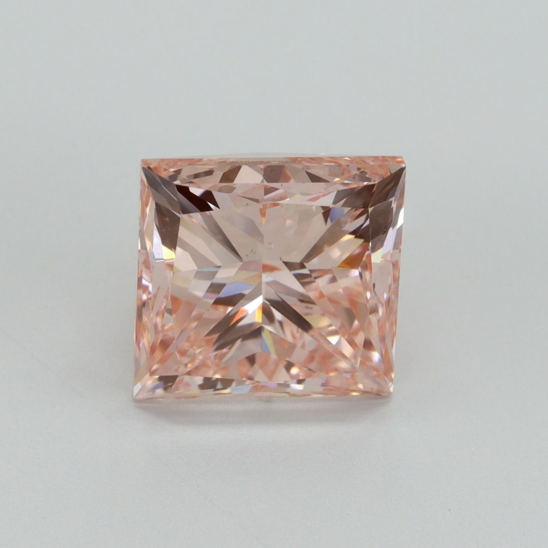 Loose Diamond - PRINCESS 5.02ct Fancy Intense Pink VS2: Loose Diamond - PRINCESS 5.02ct Fancy Intense Pink VS2 Source: This is a real non-mined Diamond that has been grown in a lab Shape: PRINCESS Carats: 5.02 Color: Fancy Intense Pink Certification: IGI V