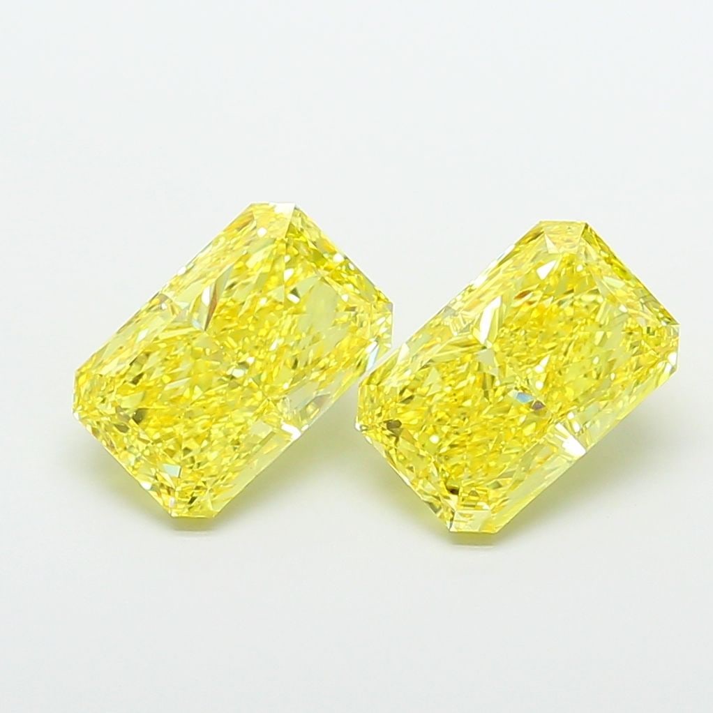 Loose Diamond - RADIANT 5.01ct Fancy Vivid Yellow VS2: Loose Diamond - RADIANT 5.01ct Fancy Vivid Yellow VS2 Source: This is a real non-mined Diamond that has been grown in a lab Shape: RADIANT Carats: 5.01 Color: Fancy Vivid Yellow Certification: IGI Vid