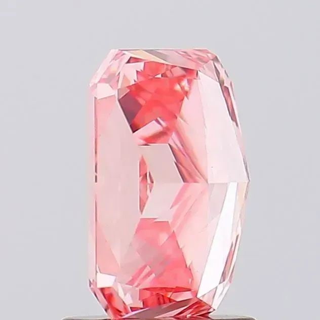 Loose Diamond - RADIANT 1.36ct Fancy Vivid Pink VS1 (1 of 1)
