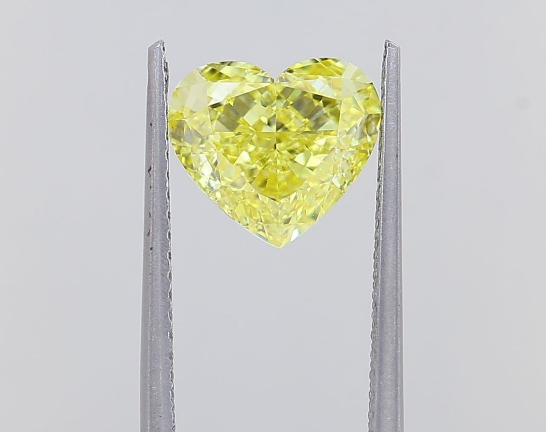 Loose Diamond - HEART 2.28ct Fancy Intense Yellow VS2: Loose Diamond - HEART 2.28ct Fancy Intense Yellow VS2 Source: This is a real non-mined Diamond that has been grown in a lab Shape: HEART Carats: 2.28 Color: Fancy Intense Yellow Certification: IGI Vid