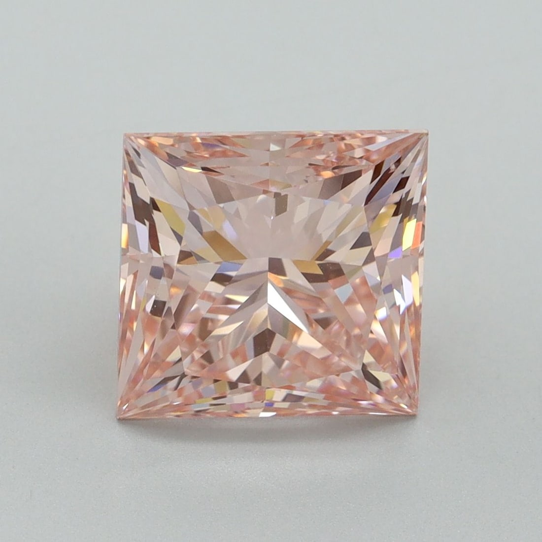 Loose Diamond - PRINCESS 4.31ct Fancy Intense Pink VS1: Loose Diamond - PRINCESS 4.31ct Fancy Intense Pink VS1 Source: This is a real non-mined Diamond that has been grown in a lab Shape: PRINCESS Carats: 4.31 Color: Fancy Intense Pink Certification: IGI V