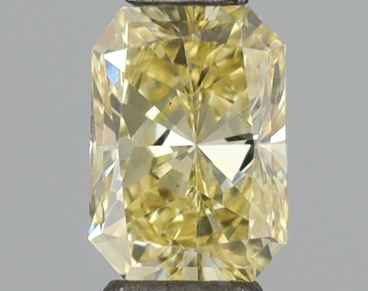 Loose Diamond - RADIANT 0.4ct Fancy Vivid Yellow VS1: Loose Diamond - RADIANT 0.4ct Fancy Vivid Yellow VS1 Source: This is a real non-mined Diamond that has been grown in a lab Shape: RADIANT Carats: 0.4 Color: Fancy Vivid Yellow Certification: NONE The 