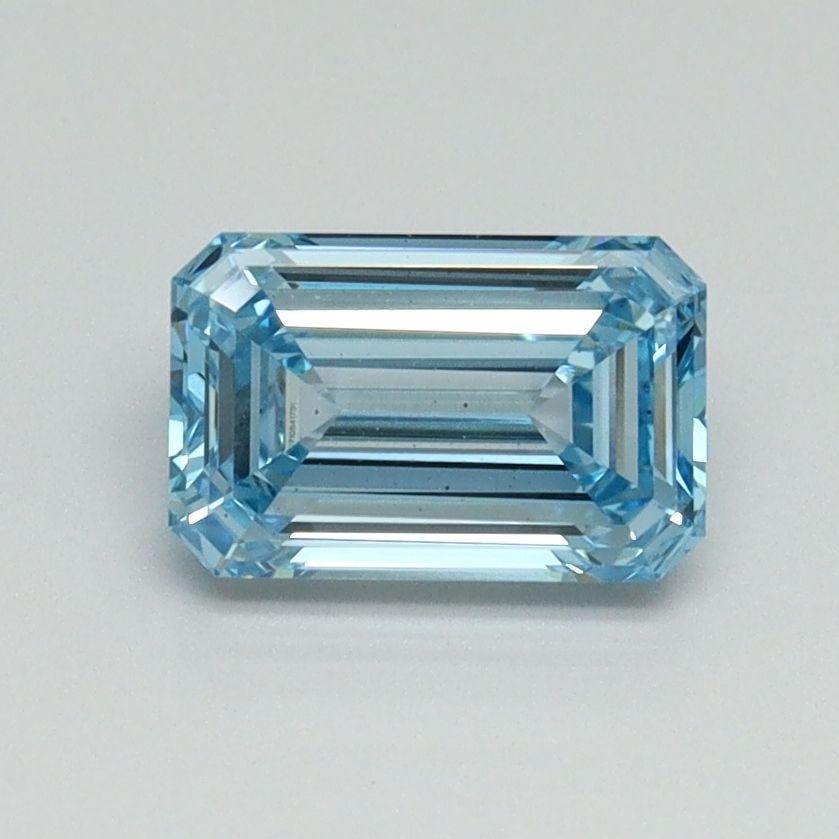 Loose Diamond - EMERALD 1.01ct Fancy Vivid Blue VS1: Loose Diamond - EMERALD 1.01ct Fancy Vivid Blue VS1 Source: This is a real non-mined Diamond that has been grown in a lab Shape: EMERALD Carats: 1.01 Color: Fancy Vivid Blue Certification: IGI Video: