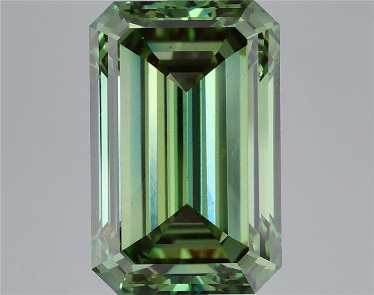 Loose Diamond - EMERALD 9.03ct Fancy Vivid Green VS1: Loose Diamond - EMERALD 9.03ct Fancy Vivid Green VS1 Source: This is a real non-mined Diamond that has been grown in a lab Shape: EMERALD Carats: 9.03 Color: Fancy Vivid Green Certification: IGI Video
