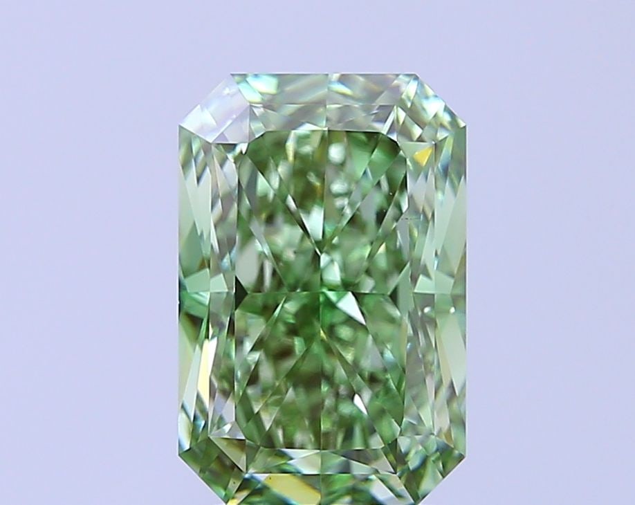 Loose Diamond - RADIANT 4.0ct Fancy Vivid Green VS1: Loose Diamond - RADIANT 4.0ct Fancy Vivid Green VS1 Source: This is a real non-mined Diamond that has been grown in a lab Shape: RADIANT Carats: 4.0 Color: Fancy Vivid Green Certification: IGI Video: