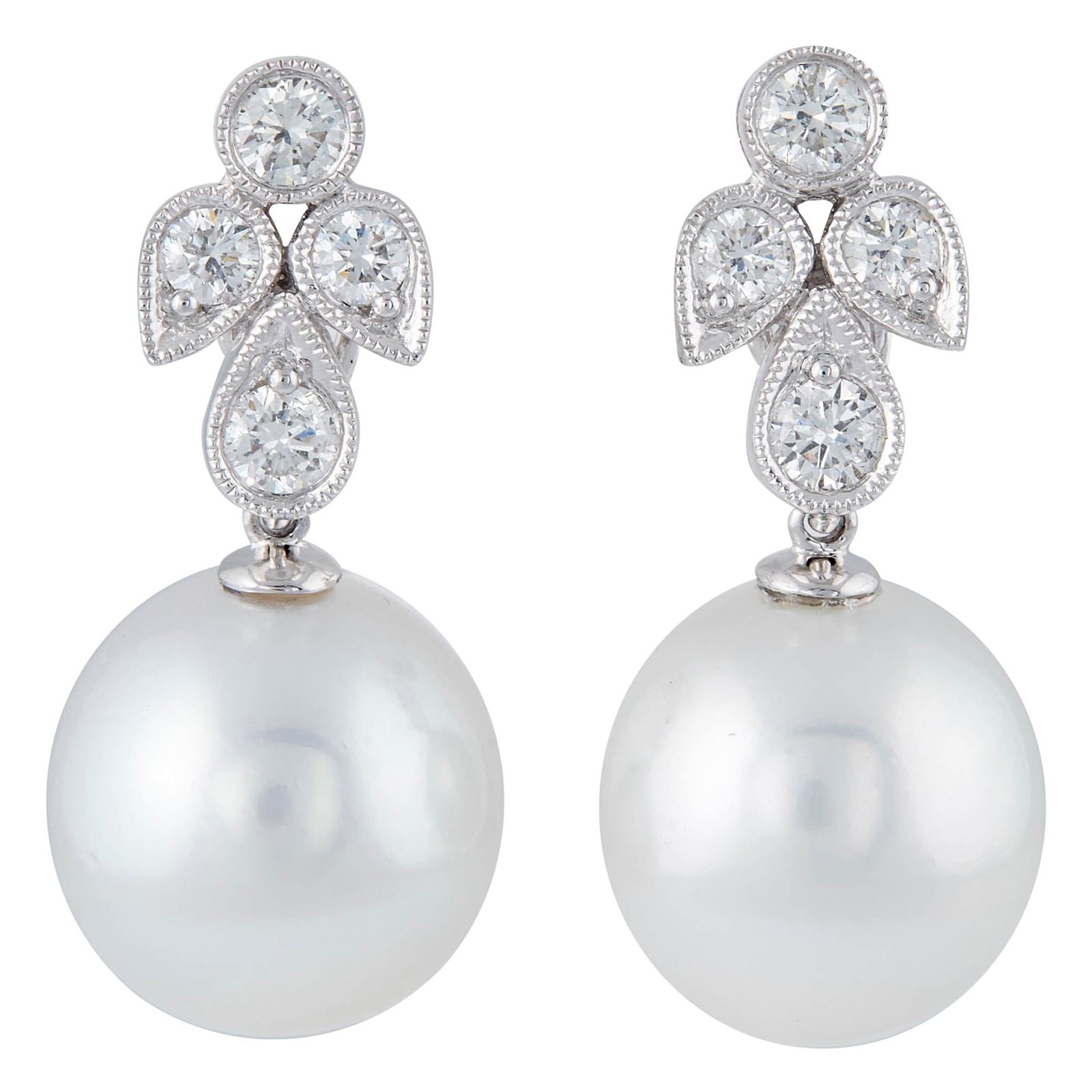 Harbor Diamonds 18K White Gold Diamond South Sea Pearl Leaf Earrings: Harbor Diamonds 18K White Gold Diamond South Sea Pearl Leaf Earrings Elevate your style with these exquisite dangling leaf earrings, featuring radiant diamonds and lustrous South Sea pearls. Crafted f