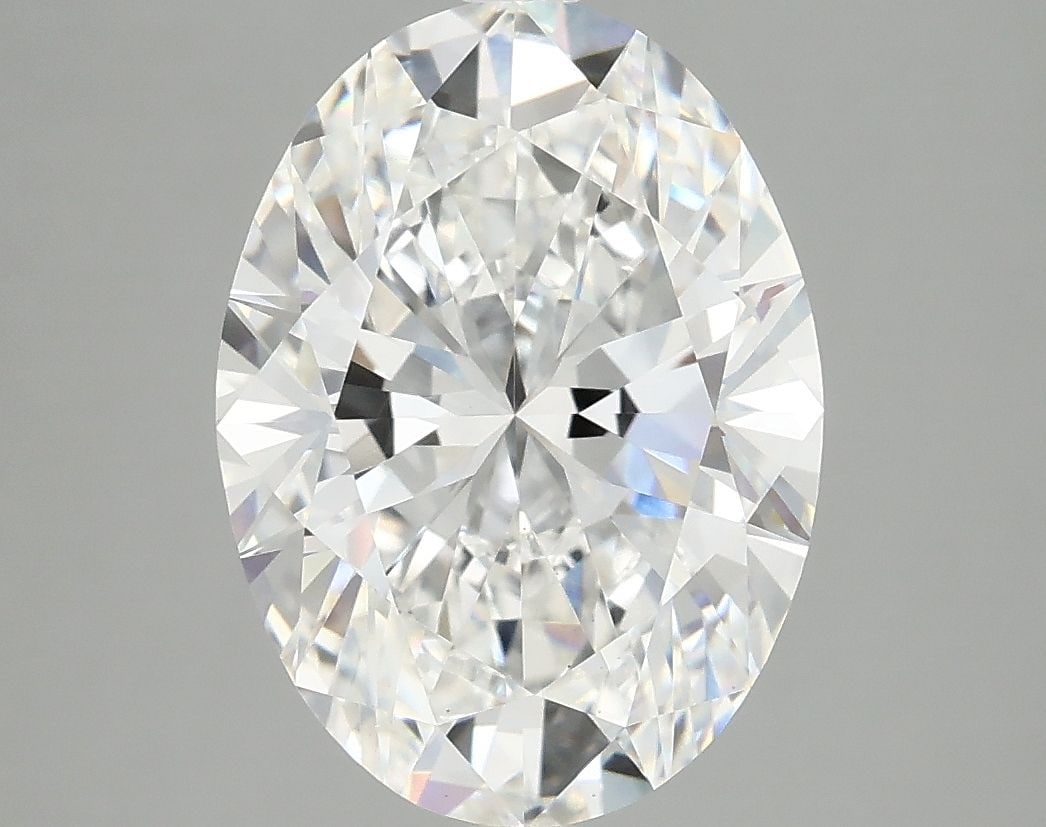 Loose Diamond - OVAL 4.02ct E VS1: Loose Diamond - OVAL 4.02ct E VS1 Source: This is a real non-mined Diamond that has been grown in a lab Shape: OVAL Carats: 4.02 Color: E Clarity: VS1 Certification: IGI Video: