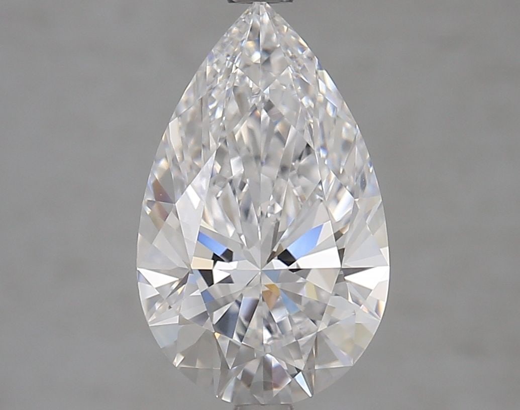 Loose Diamond - PEAR 3.13ct D VVS1: Loose Diamond - PEAR 3.13ct D VVS1 Source: This is a real non-mined Diamond that has been grown in a lab Shape: PEAR Carats: 3.13 Color: D Clarity: VVS1 Certification: GIA Video: