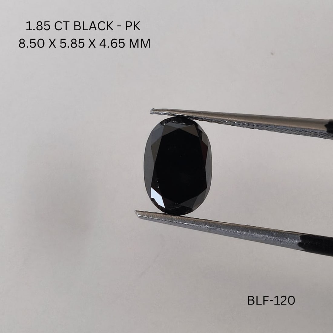 Loose Diamond - OVAL 1.85ct Black I1: Loose Diamond - OVAL 1.85ct Black I1 Source: Natural Shape: OVAL Carats: 1.85 Color: Black Certification: NONE The Diamond Depot Guarantee: All items in this auction are guaranteed to be 100% authenti