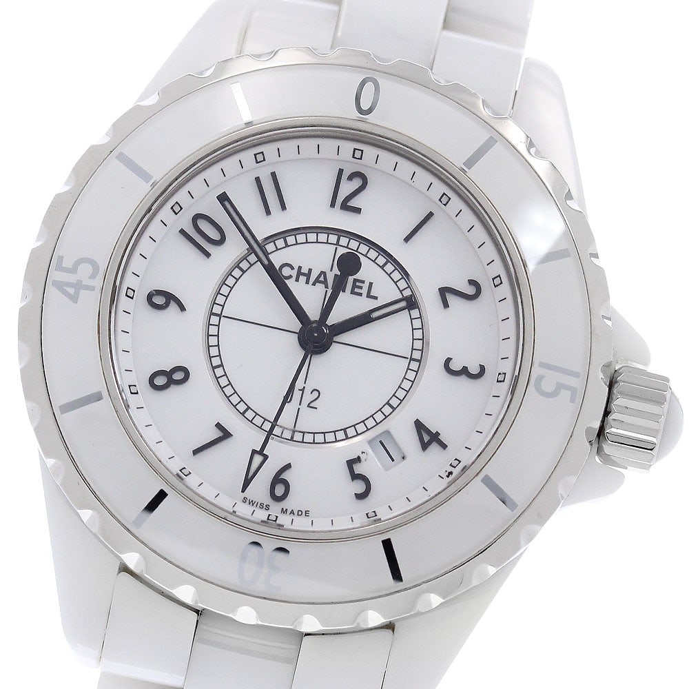 CHANEL J12 H0968 33mm White Ceramic Quartz Date Wristwatch: CHANEL J12 H0968 33mm White Ceramic Quartz Date Wristwatch CHANEL J12 wristwatch featuring a white dial, quartz movement, and date display. This women's watch has a ceramic and stainless steel case wi