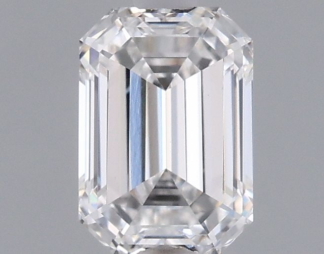 Loose Diamond - EMERALD 0.95ct D VS1: Loose Diamond - EMERALD 0.95ct D VS1 Source: This is a real non-mined Diamond that has been grown in a lab Shape: EMERALD Carats: 0.95 Color: D Clarity: VS1 Certification: IGI Video: