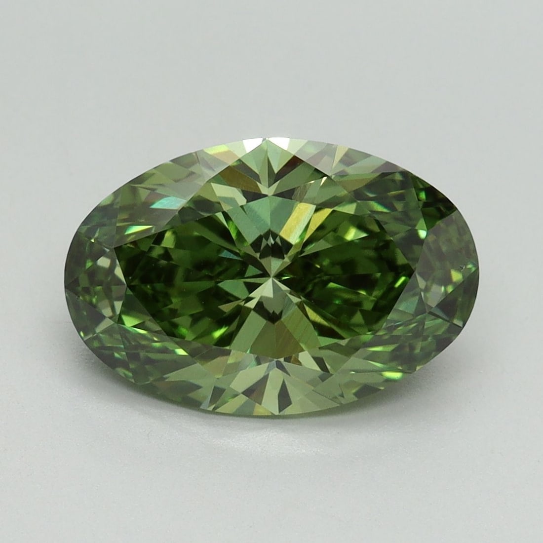 Loose Diamond - OVAL 3.16ct Fancy Vivid Green VS2: Loose Diamond - OVAL 3.16ct Fancy Vivid Green VS2 Source: This is a real non-mined Diamond that has been grown in a lab Shape: OVAL Carats: 3.16 Color: Fancy Vivid Green Certification: IGI Video: