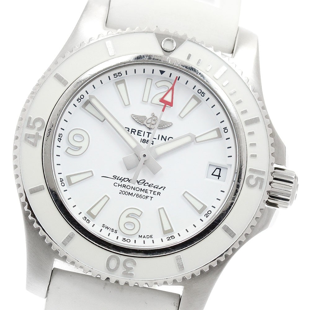 Breitling Superocean 36 A17316 Automatic Date Unisex Wristwatch: Breitling Superocean 36 A17316 Automatic Date Unisex Wristwatch Breitling Superocean 36 automatic wristwatch with date display. This unisex model features a white dial and a stainless steel case paire