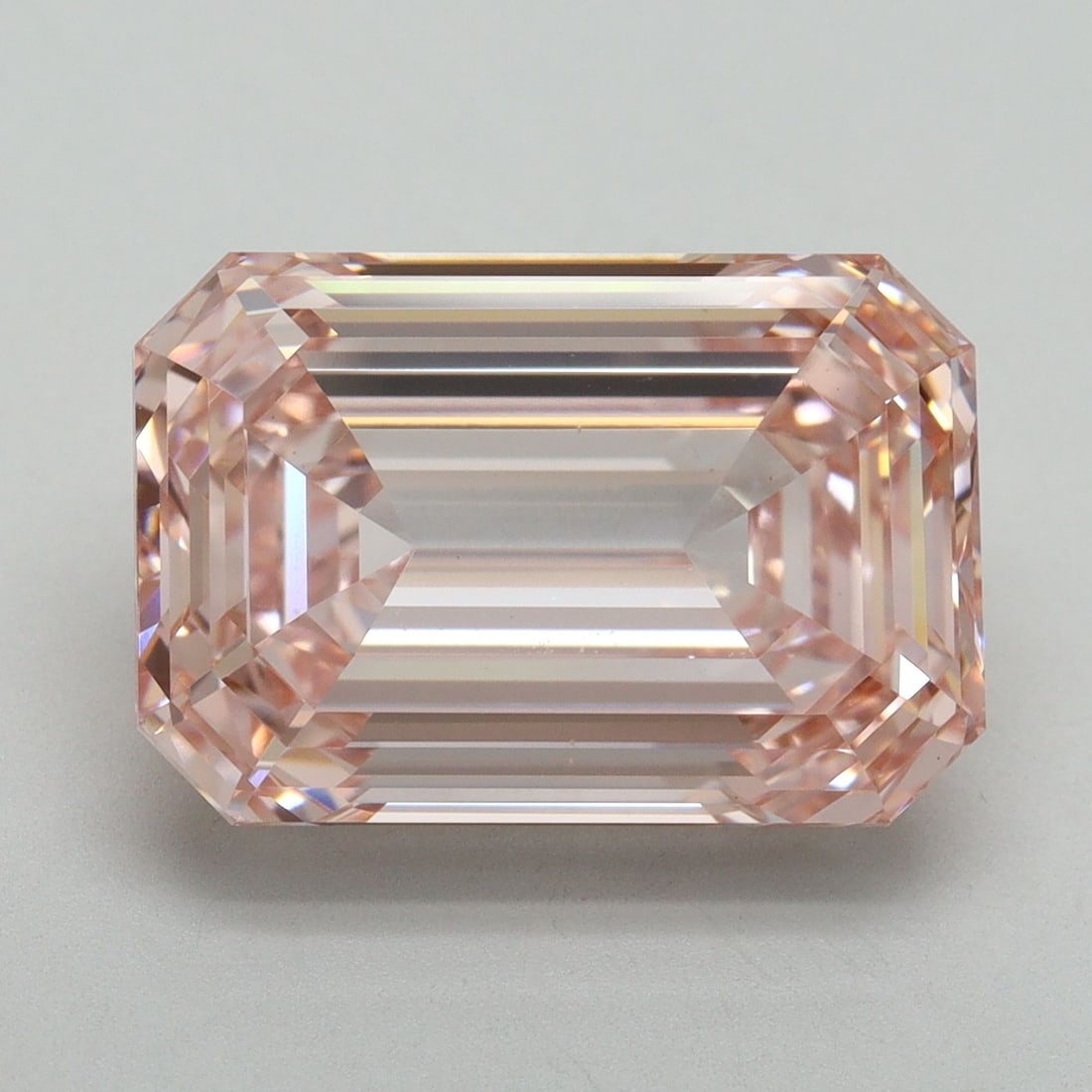 Loose Diamond - EMERALD 9.04ct Fancy Intense Pink VS1: Loose Diamond - EMERALD 9.04ct Fancy Intense Pink VS1 Source: This is a real non-mined Diamond that has been grown in a lab Shape: EMERALD Carats: 9.04 Color: Fancy Intense Pink Certification: IGI Vid