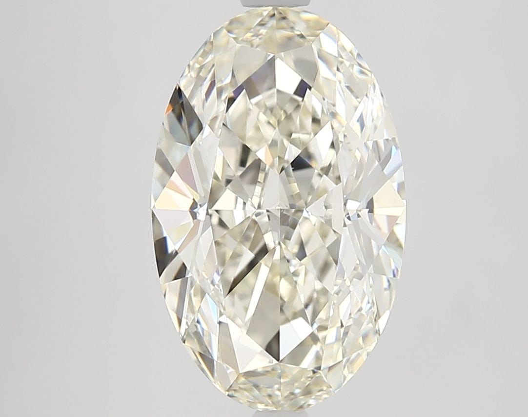 Loose Diamond - OVAL 3.01ct K VVS1: Loose Diamond - OVAL 3.01ct K VVS1 Source: Natural Shape: OVAL Carats: 3.01 Color: K Clarity: VVS1 Certification: GIA Video: