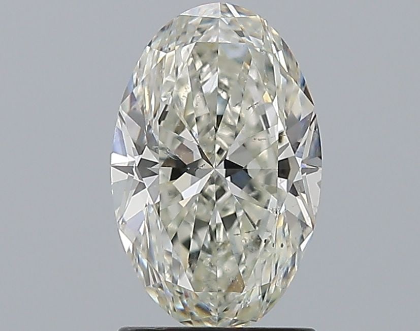Loose Diamond - OVAL 1.7ct J SI1: Loose Diamond - OVAL 1.7ct J SI1 Source: Natural Shape: OVAL Carats: 1.7 Color: J Clarity: SI1 Certification: GIA Video:
