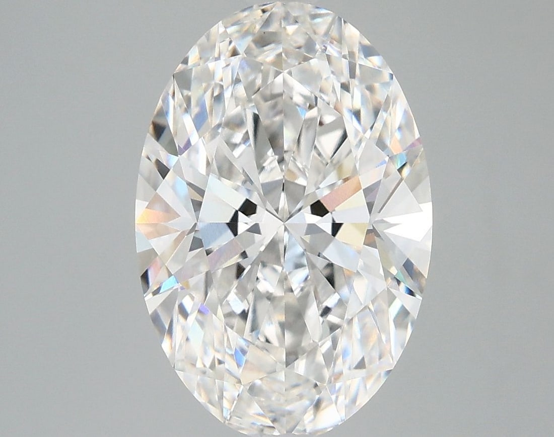 Loose Diamond - OVAL 4.09ct E VVS2: Loose Diamond - OVAL 4.09ct E VVS2 Source: This is a real non-mined Diamond that has been grown in a lab Shape: OVAL Carats: 4.09 Color: E Clarity: VVS2 Certification: IGI Video: