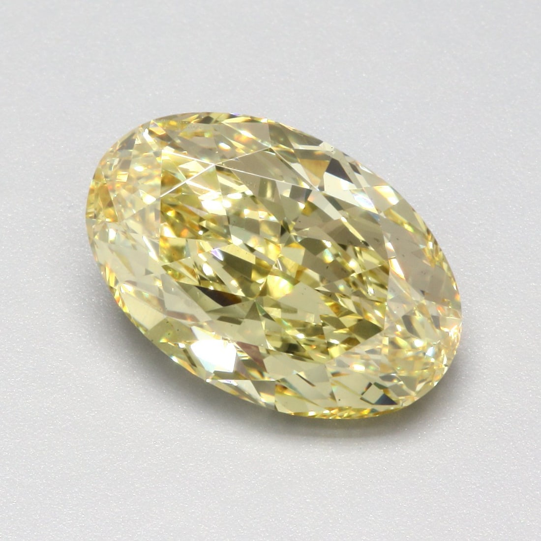 Loose Diamond - OVAL 5.01ct Fancy Intense Yellow VS2: Loose Diamond - OVAL 5.01ct Fancy Intense Yellow VS2 Source: This is a real non-mined Diamond that has been grown in a lab Shape: OVAL Carats: 5.01 Color: Fancy Intense Yellow Certification: IGI The D