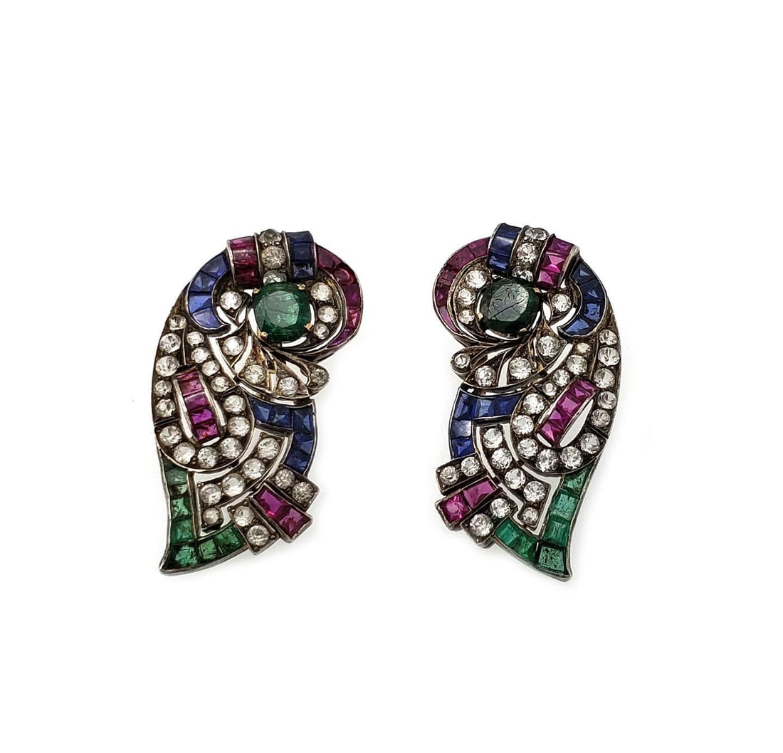 Vintage Wing Shape Drop Earrings 10k Gold Silver Multi Gemstone Pair: Vintage Wing Shape Drop Earrings 10k Gold Silver Multi Gemstone Pair Elevate your style with these exquisite vintage drop dangle earrings, beautifully crafted from 10k yellow gold and silver. The earr