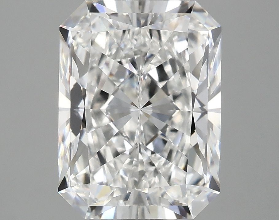 Loose Diamond - RADIANT 3.06ct D VVS2: Loose Diamond - RADIANT 3.06ct D VVS2 Source: This is a real non-mined Diamond that has been grown in a lab Shape: RADIANT Carats: 3.06 Color: D Clarity: VVS2 Certification: IGI Video: