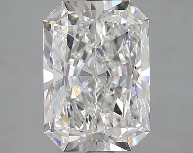 Loose Diamond - RADIANT 3.01ct D FL: Loose Diamond - RADIANT 3.01ct D FL Source: This is a real non-mined Diamond that has been grown in a lab Shape: RADIANT Carats: 3.01 Color: D Clarity: FL Certification: IGI Video: