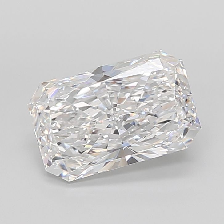 Loose Diamond - RADIANT 7.01ct D VS1: Loose Diamond - RADIANT 7.01ct D VS1 Source: This is a real non-mined Diamond that has been grown in a lab Shape: RADIANT Carats: 7.01 Color: D Clarity: VS1 Certification: IGI Video: