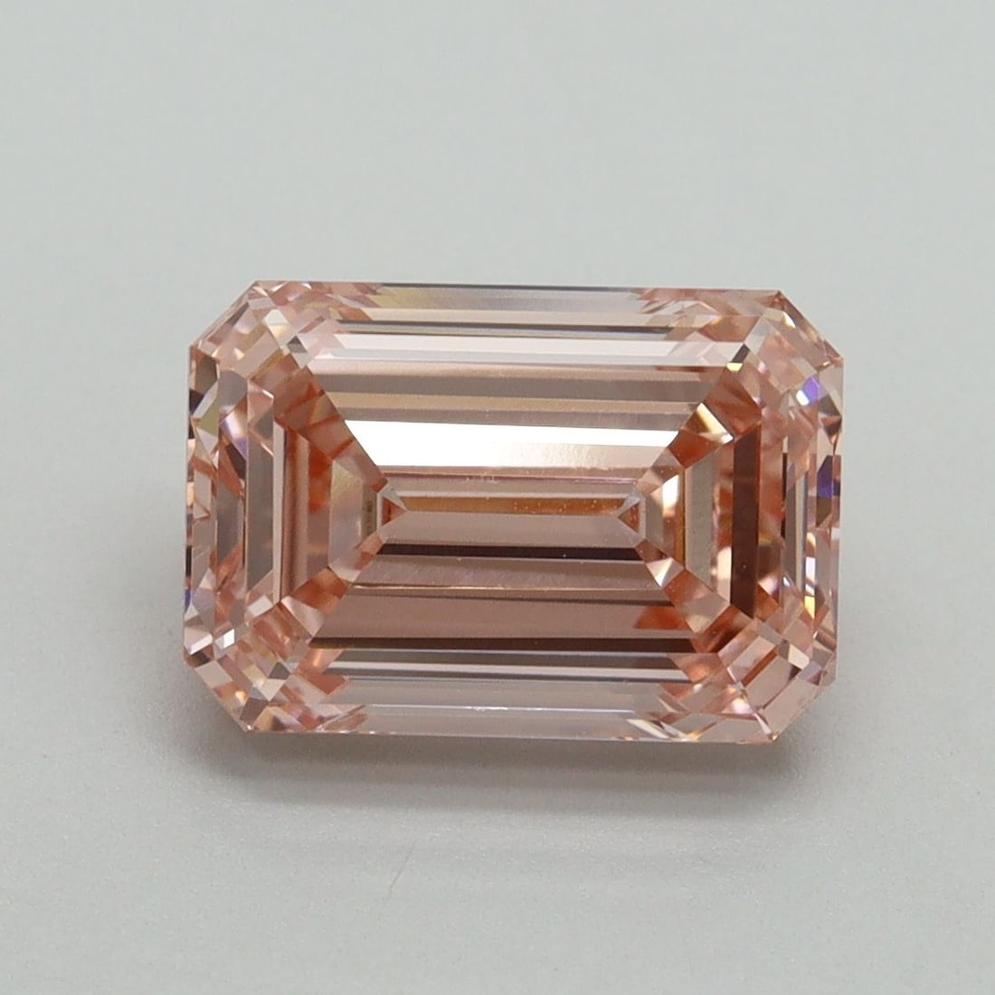Loose Diamond - EMERALD 3.09ct Fancy Intense Pink VVS2: Loose Diamond - EMERALD 3.09ct Fancy Intense Pink VVS2 Source: This is a real non-mined Diamond that has been grown in a lab Shape: EMERALD Carats: 3.09 Color: Fancy Intense Pink Certification: IGI Vi