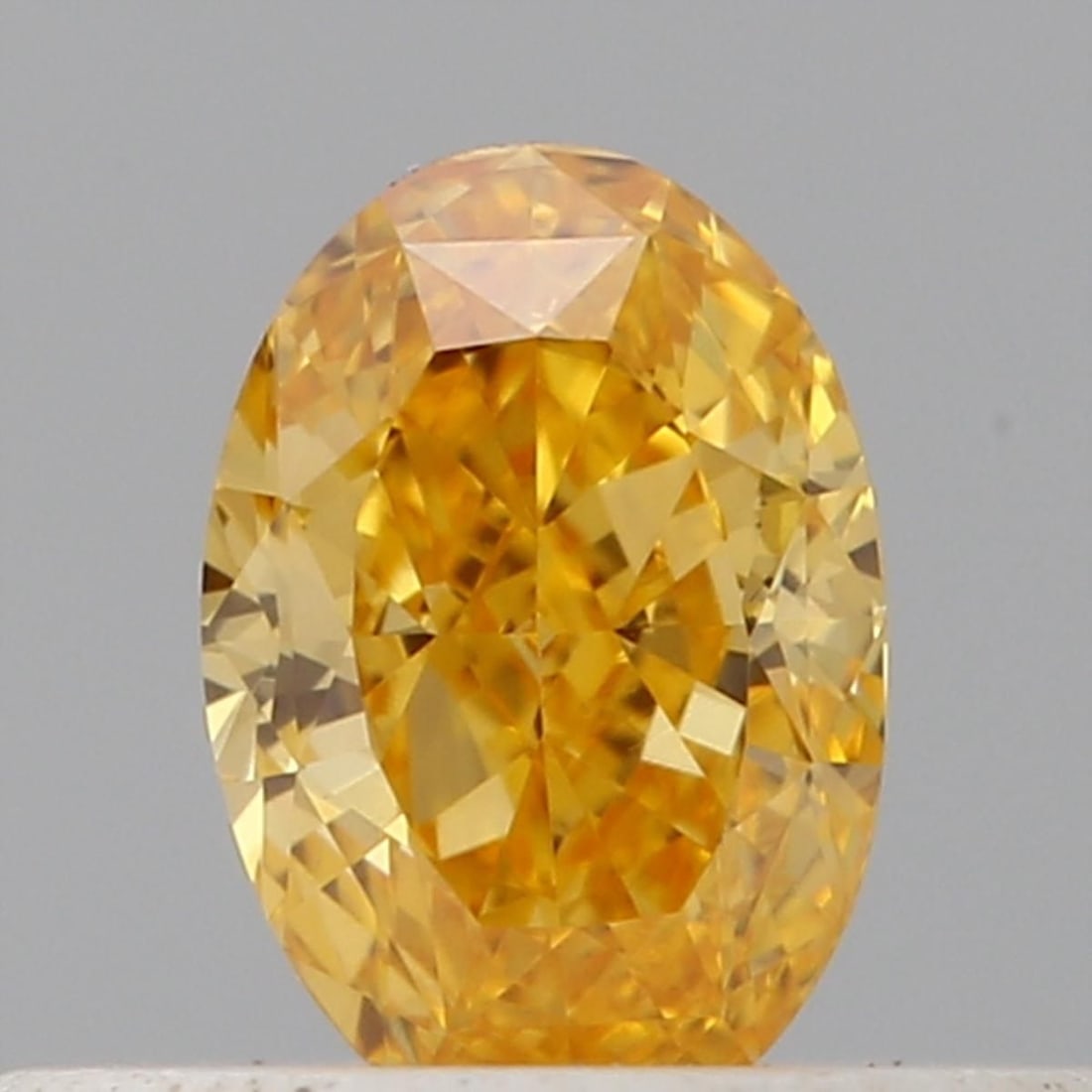 Loose Diamond - OVAL 0.24ct Orangey Yellow VS1: Loose Diamond - OVAL 0.24ct Orangey Yellow VS1 Source: Natural Shape: OVAL Carats: 0.24 Color: Orangey Yellow Certification: IGI Video: