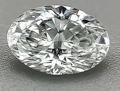 Loose Diamond - OVAL 0.7ct E VVS1: Loose Diamond - OVAL 0.7ct E VVS1 Source: Natural Shape: OVAL Carats: 0.7 Color: E Clarity: VVS1 Certification: GIA Video: